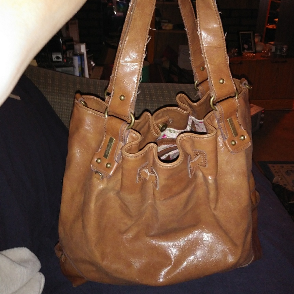 Jessica Simpson Handbag - Picture 2 of 3